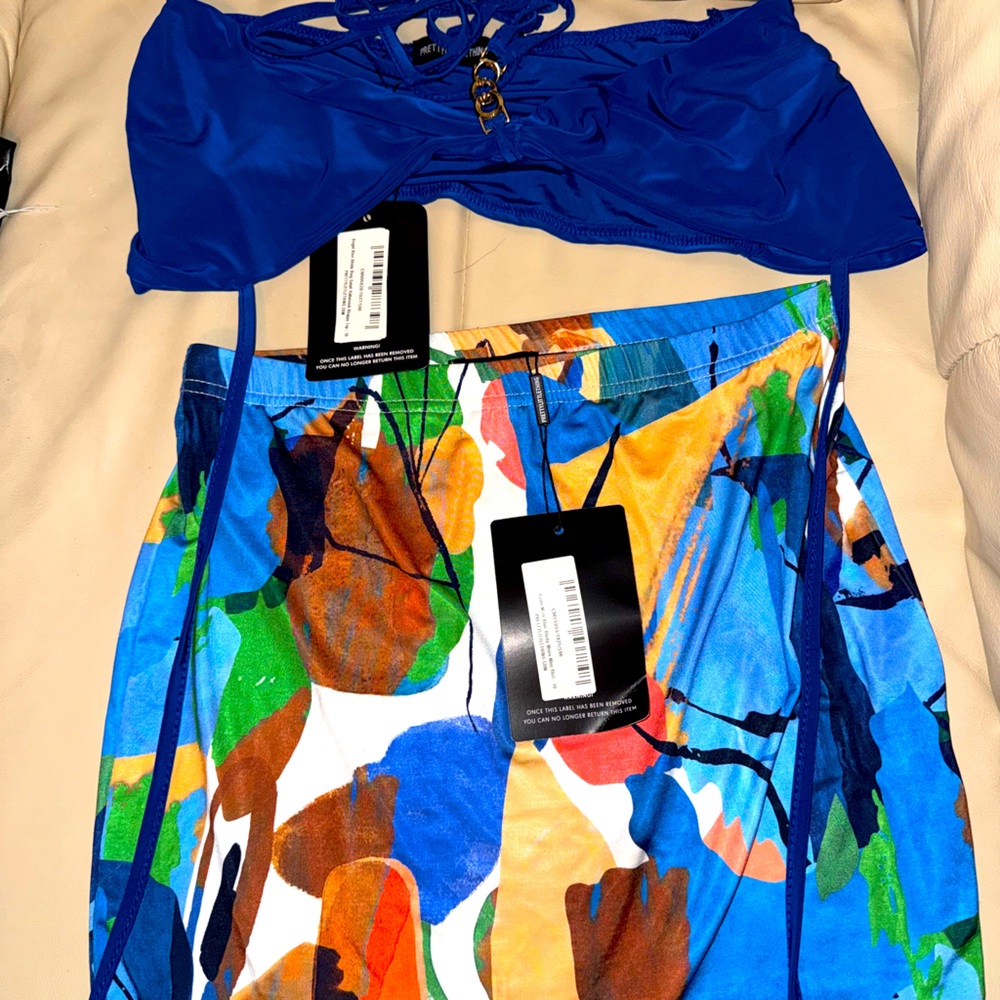 CROP TOP & SKIRT SET! 💙